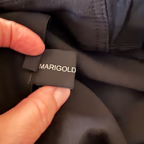 Marigold Shadows 
Stretchy drop crotch pant.
Size Small - Picture 4 of 6